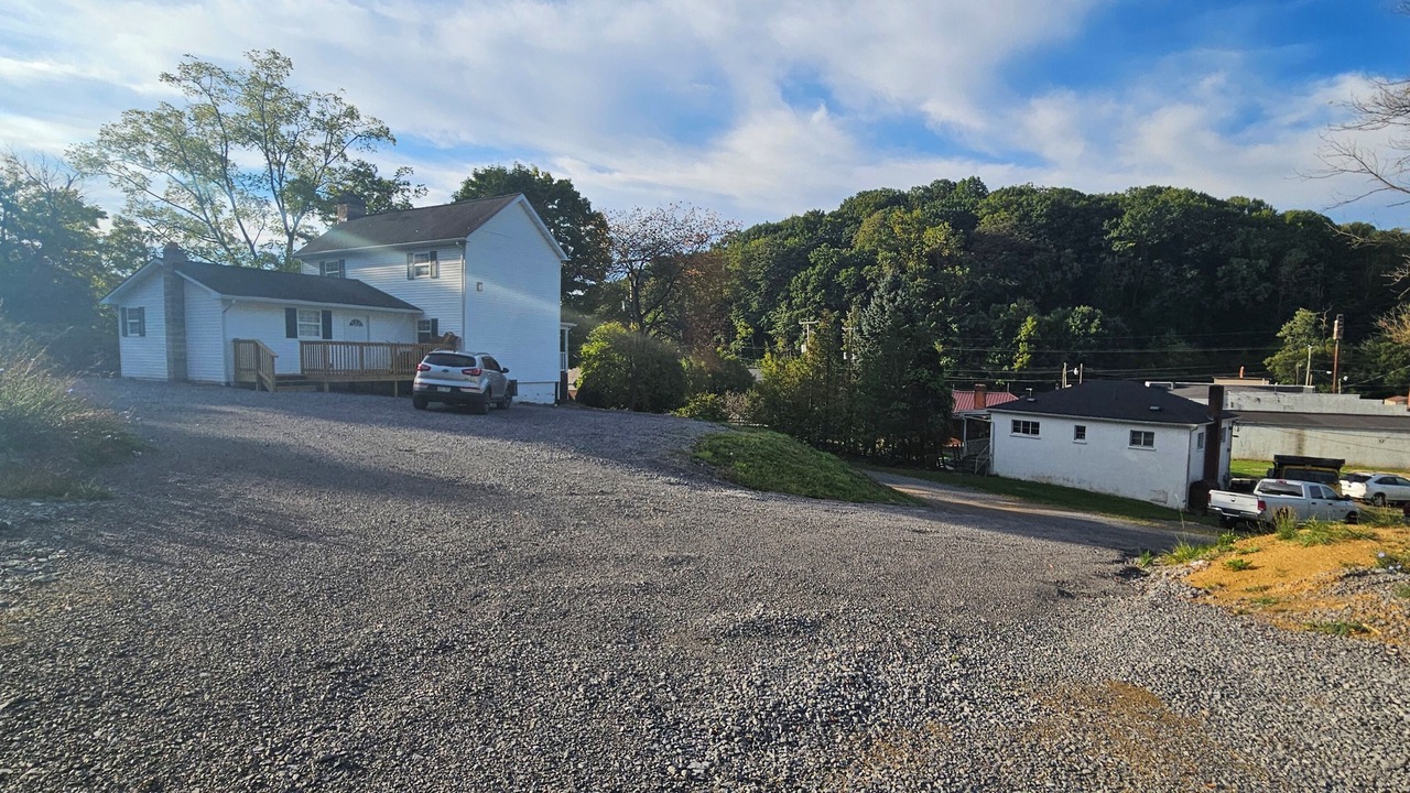 Photo of Outdoor in Bluewell