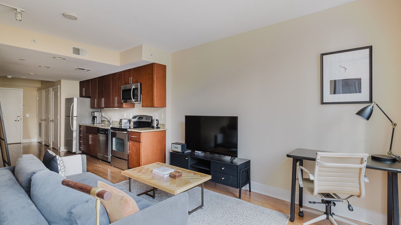 Photo of Livingroom in Mount Vernon Triangle