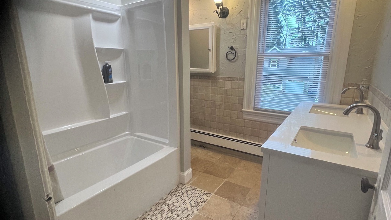 Photo of Bathroom in Pennington