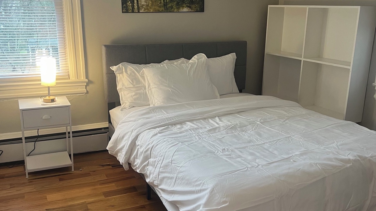 Photo of Bedroom in Pennington