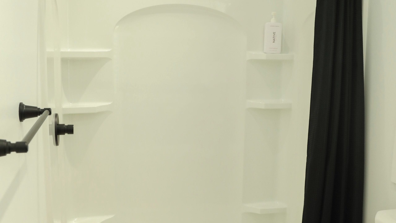 Photo of Bathroom in Milroy