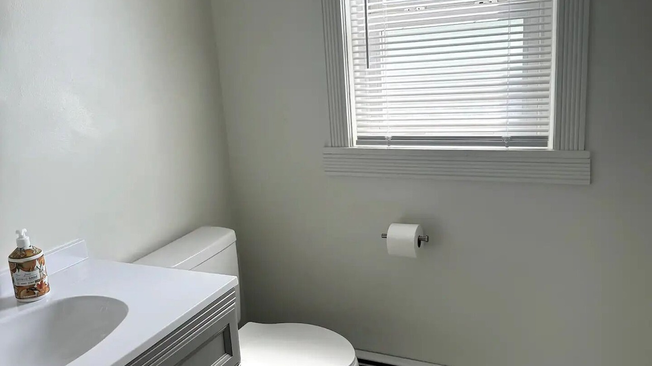 Photo of Bathroom in Tennerton