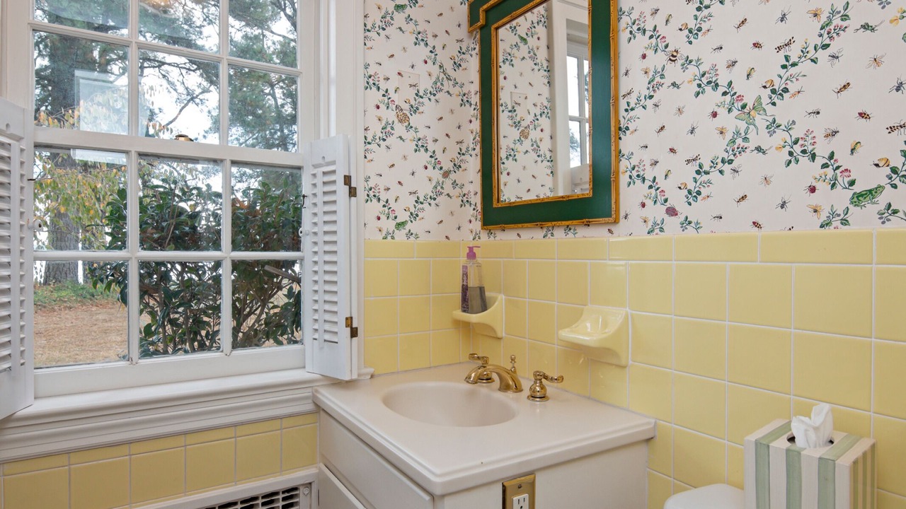 Photo of Bathroom in Bozman