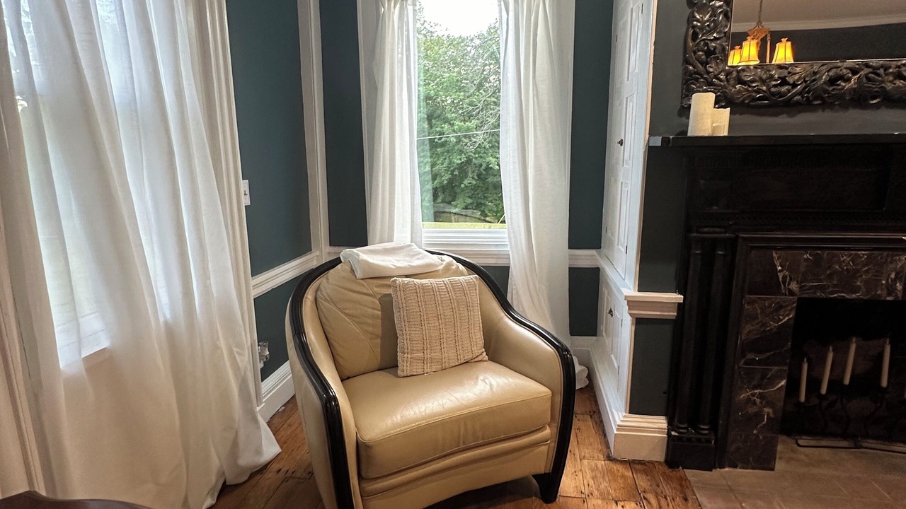 Photo of Livingroom in Westford