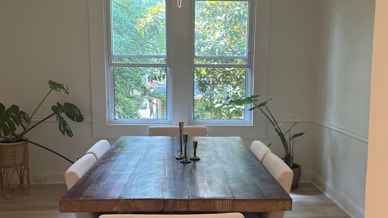 Photo of Livingroom in Greenspring