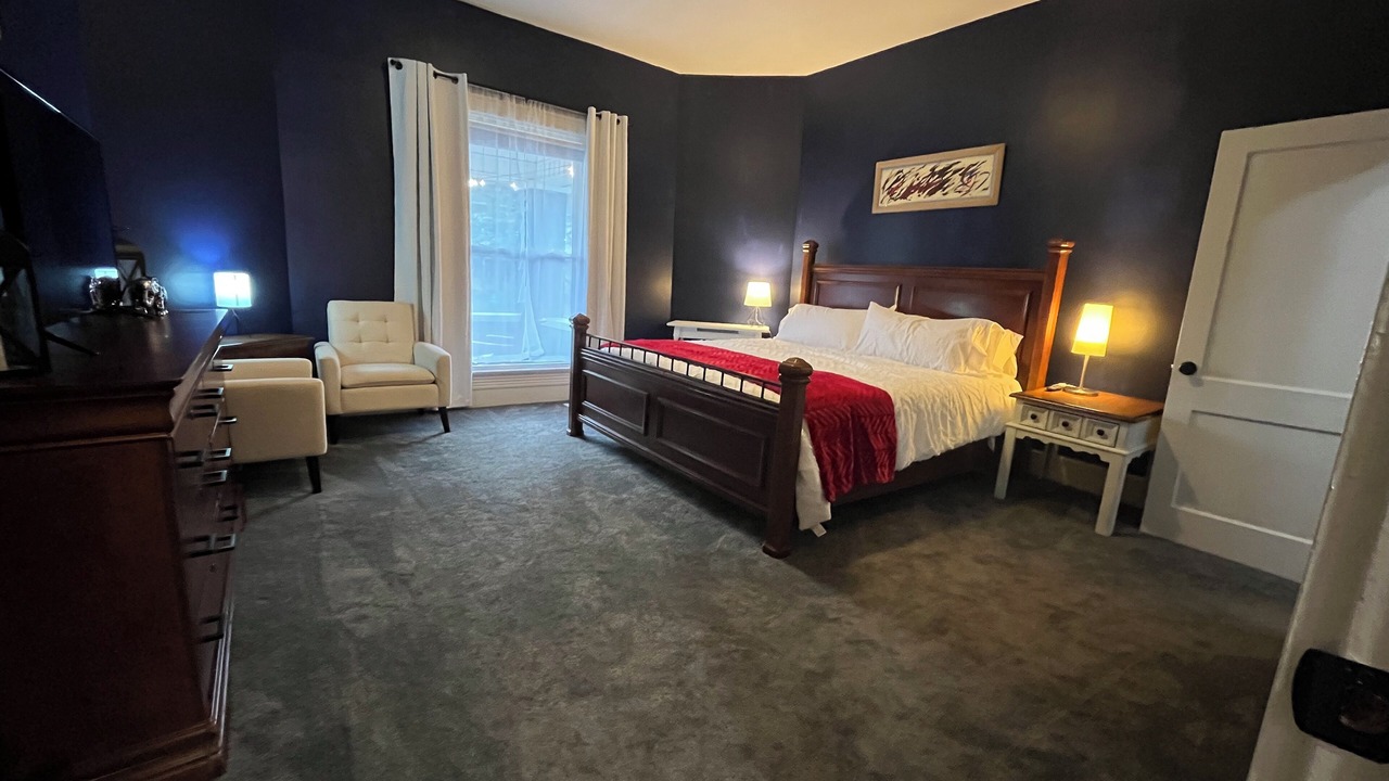 Photo of Bedroom in Near Northside