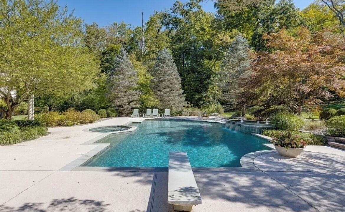 Photo of Outdoor in Martinsville