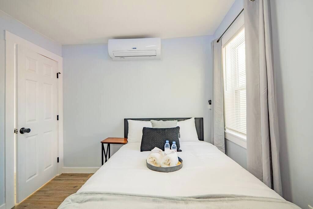 Photo of Bedroom in Downtown Baltimore