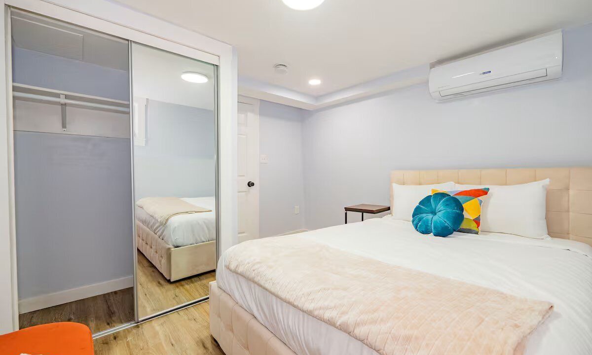 Photo of Bedroom in Downtown Baltimore