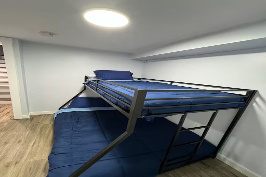 Photo of Bedroom in Downtown Baltimore