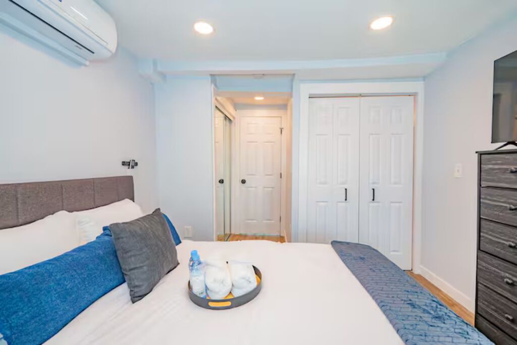 Photo of Bedroom in Downtown Baltimore