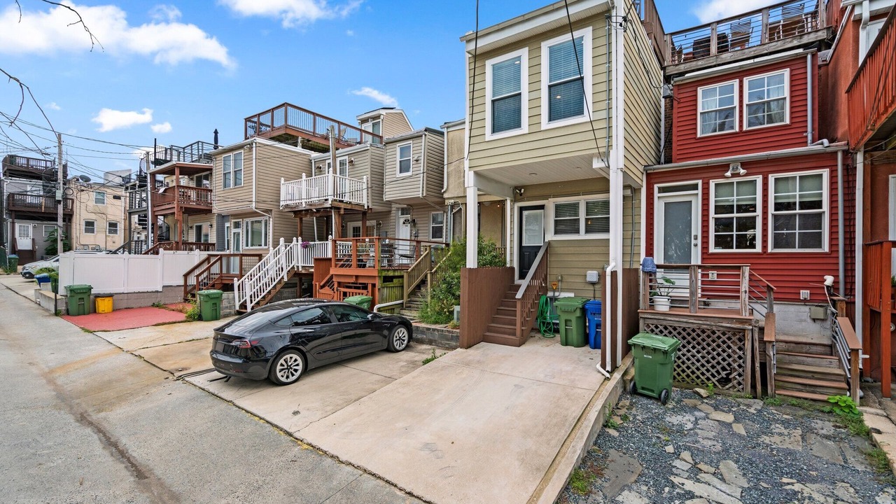 Photo of Others in South Baltimore
