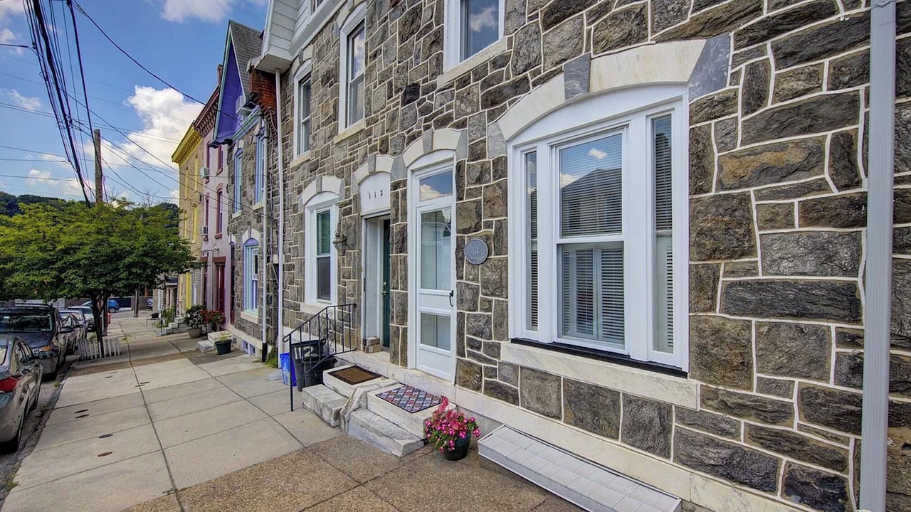 Photo of Outdoor in Roxborough-Manayunk