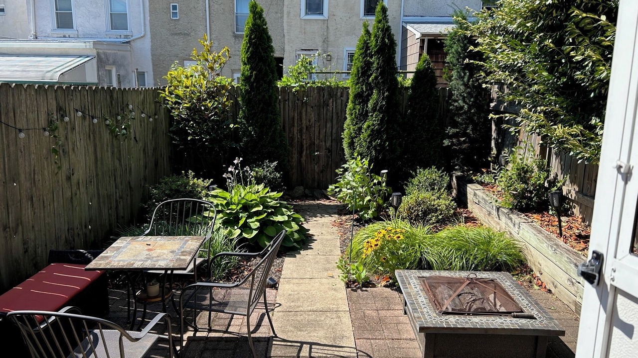 Photo of Outdoor in Roxborough-Manayunk