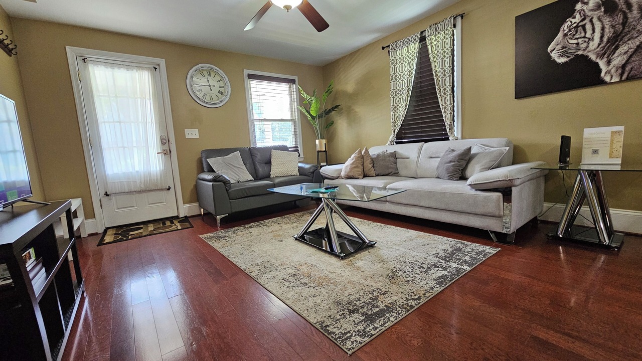 Photo of Livingroom in Towson