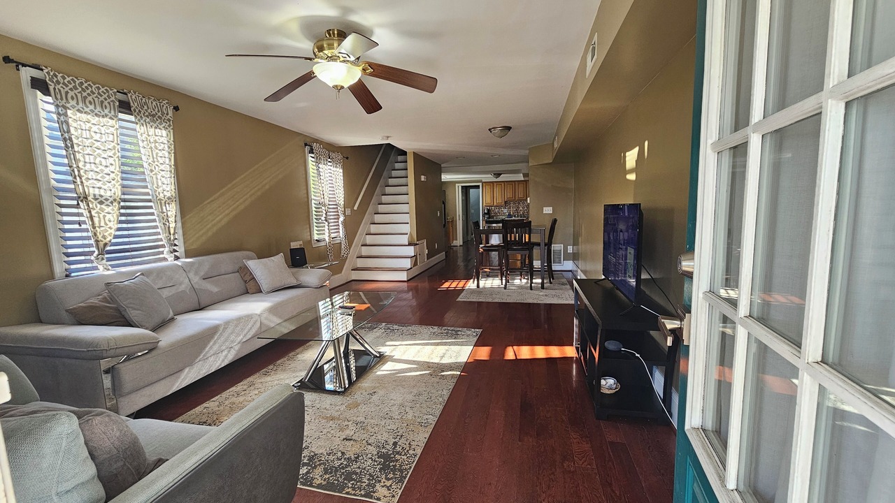 Photo of Livingroom in Towson