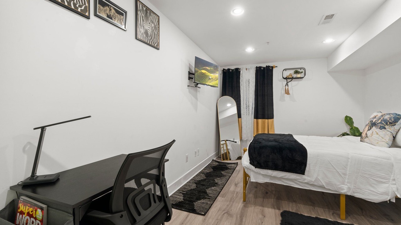 Photo of Bedroom in North Philadelphia West
