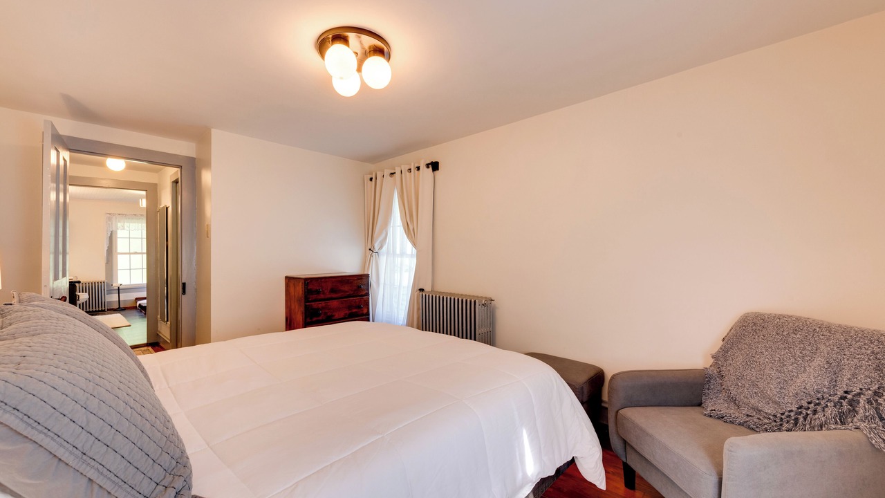 Photo of Bedroom in Hillsgrove
