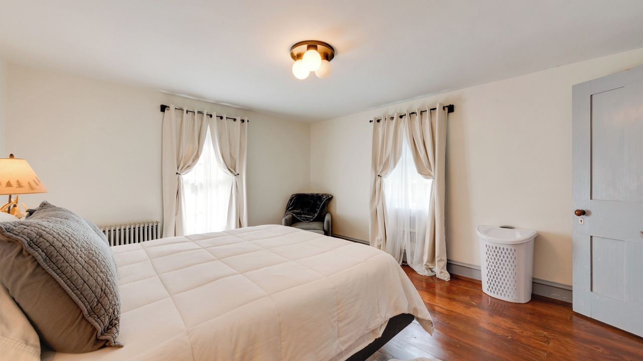 Photo of Bedroom in Hillsgrove