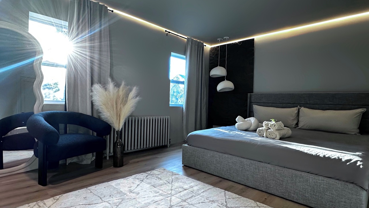 Photo of Bedroom in East Allegheny