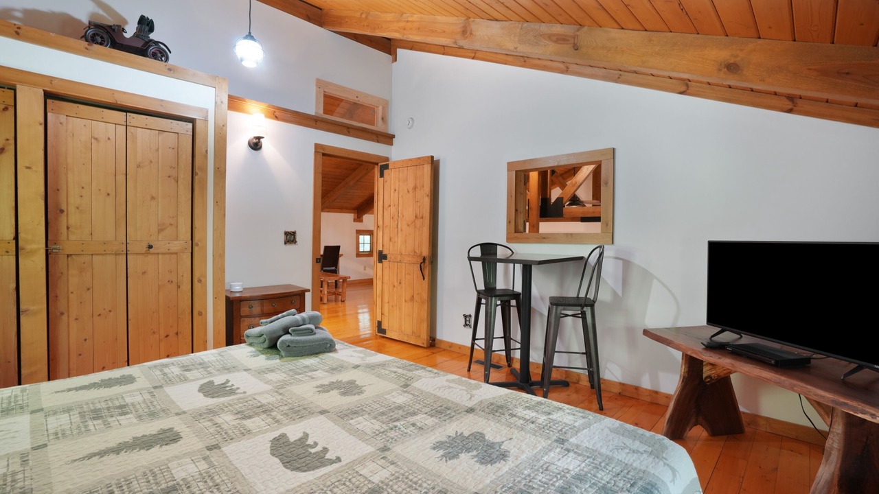 Photo of Bedroom in Rockbridge