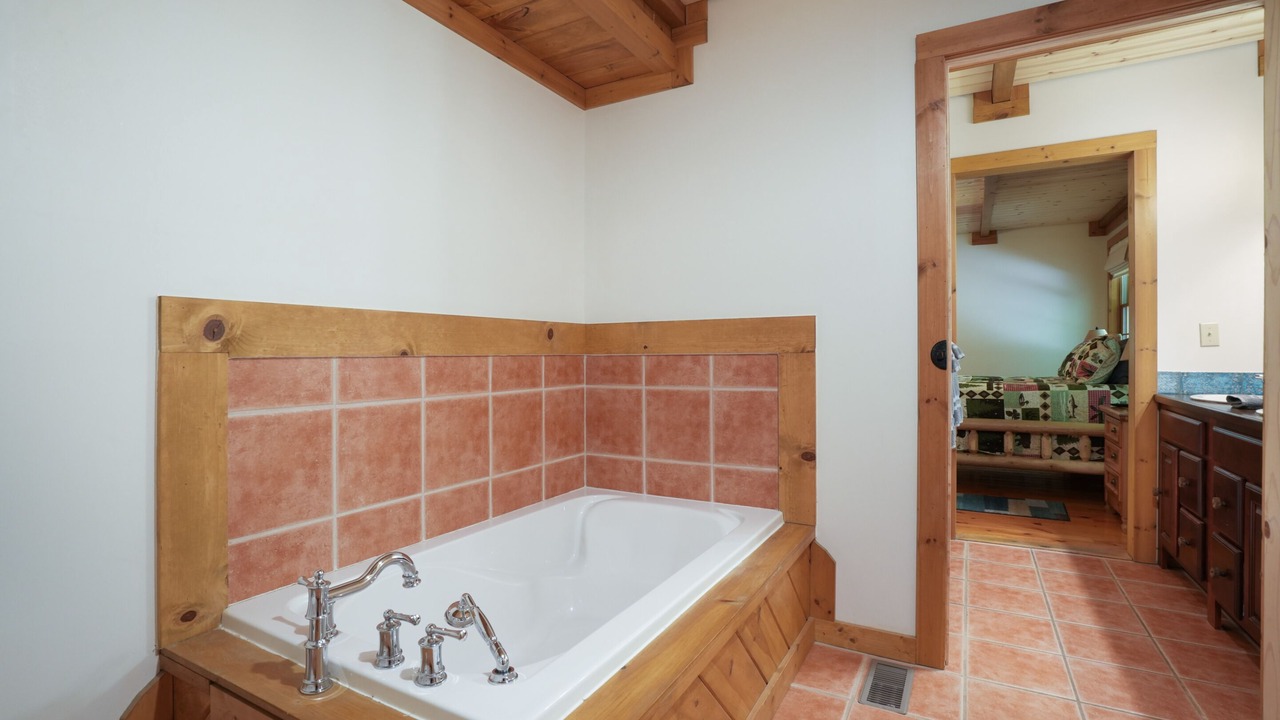 Photo of Bathroom in Rockbridge