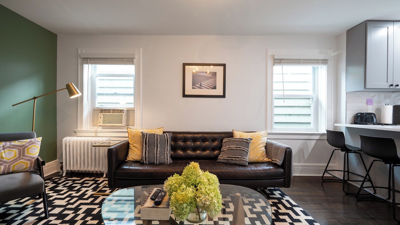 Photo of Livingroom in West Side