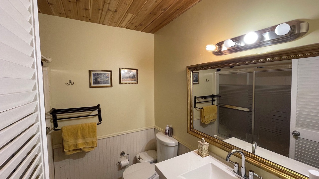 Photo of Bathroom in Sharpsburg