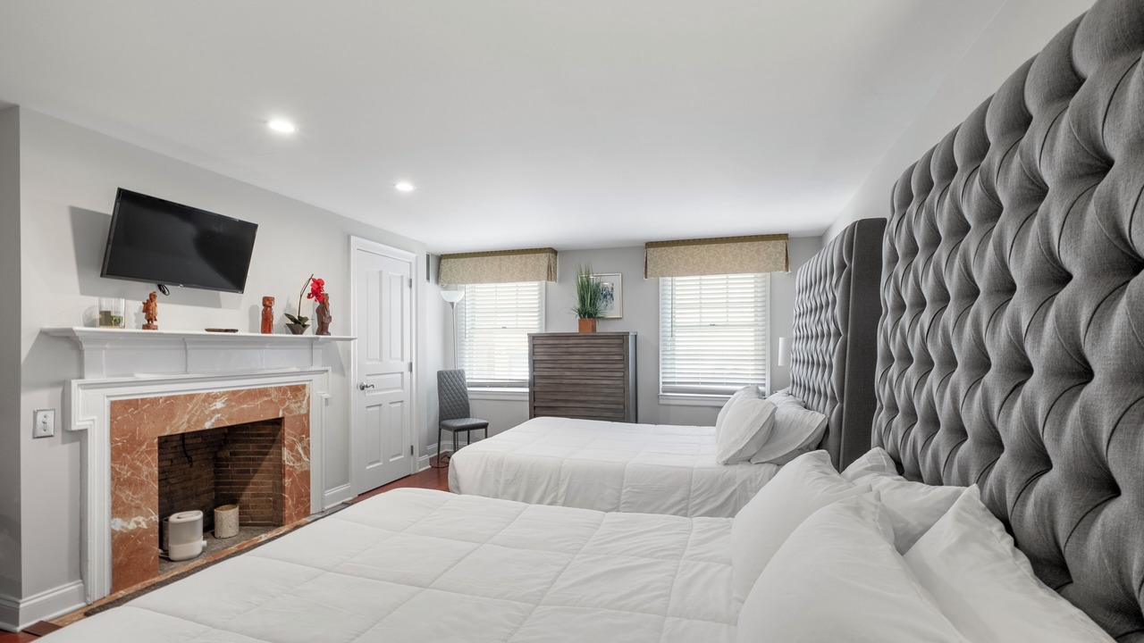 Photo of Bedroom in Rittenhouse Row