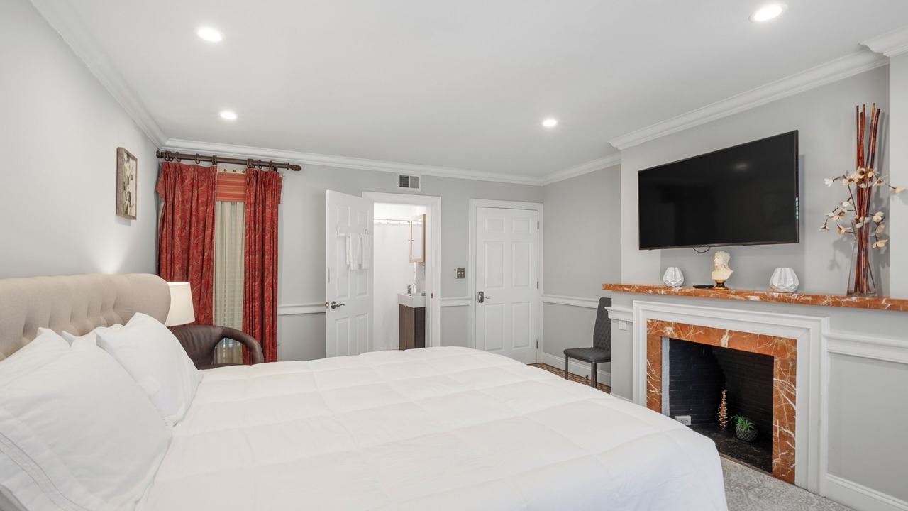 Photo of Bedroom in Rittenhouse Row