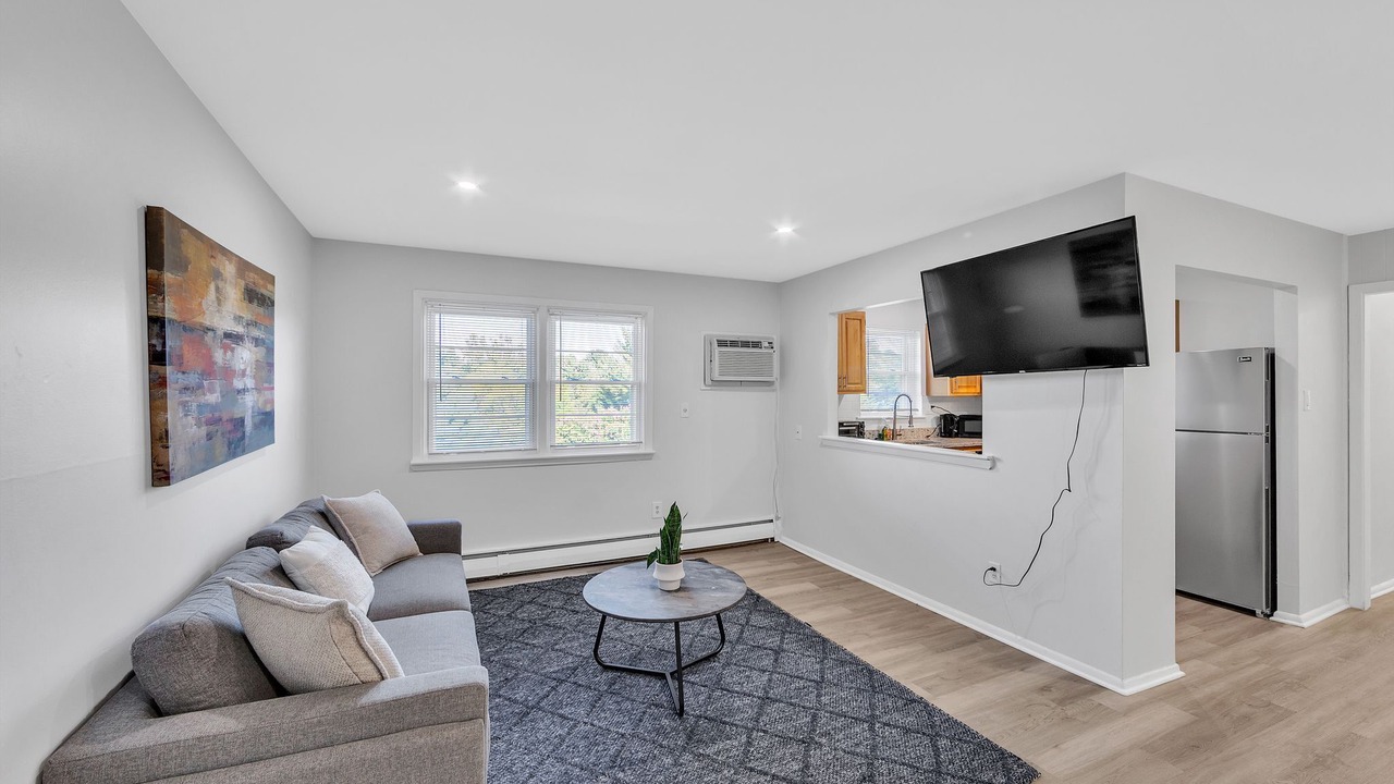 Photo of Livingroom in Newark
