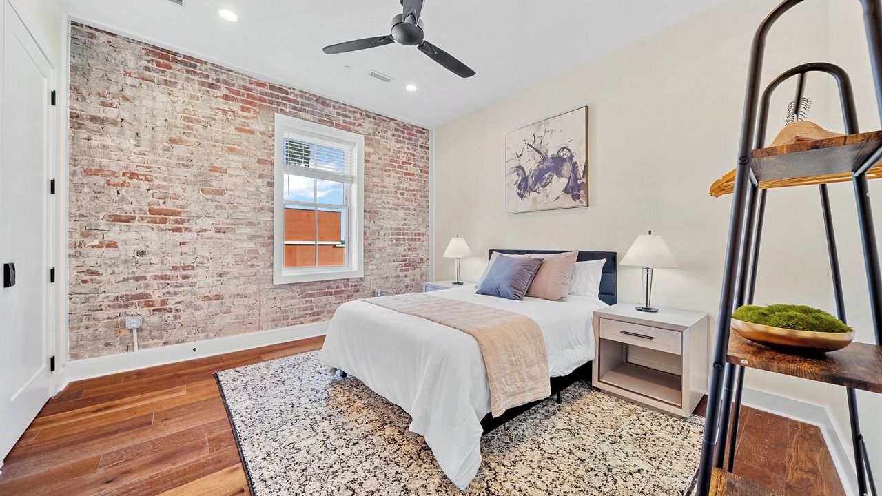 Photo of Bedroom in Downtown Knoxville
