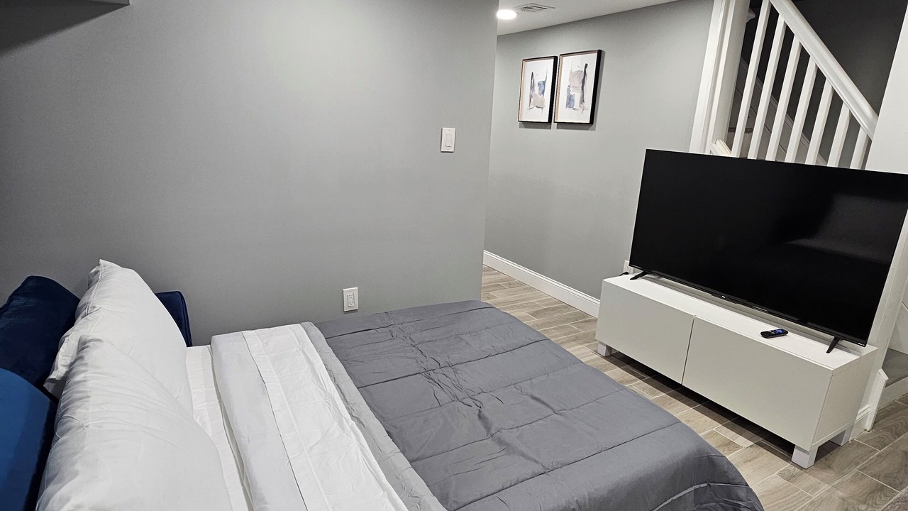 Photo of Bedroom in Rahway