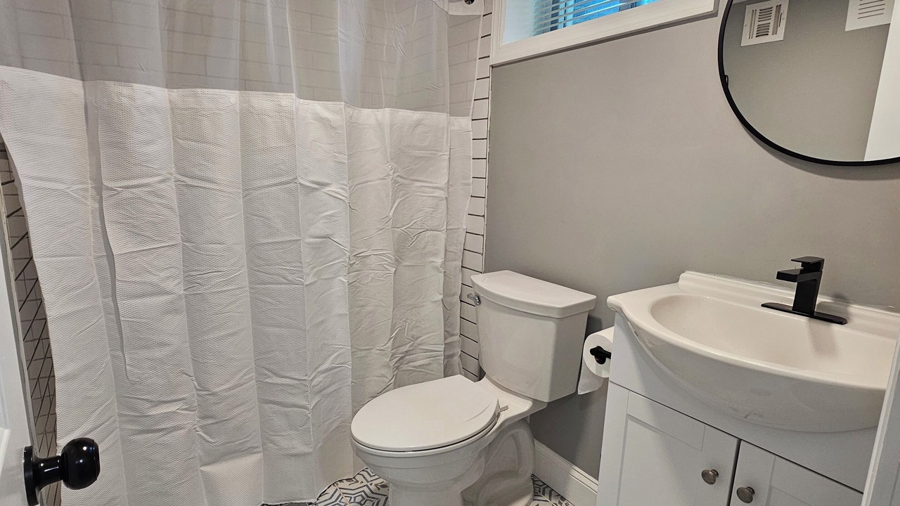 Photo of Bathroom in Rahway