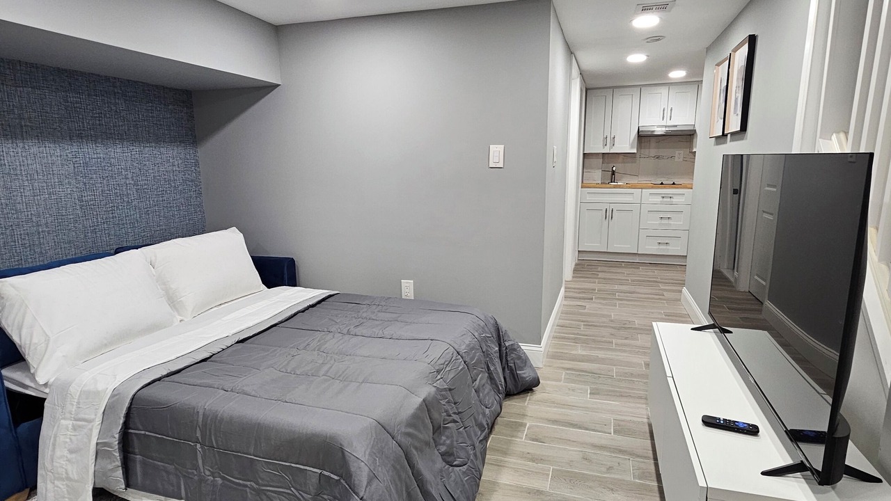 Photo of Bedroom in Rahway