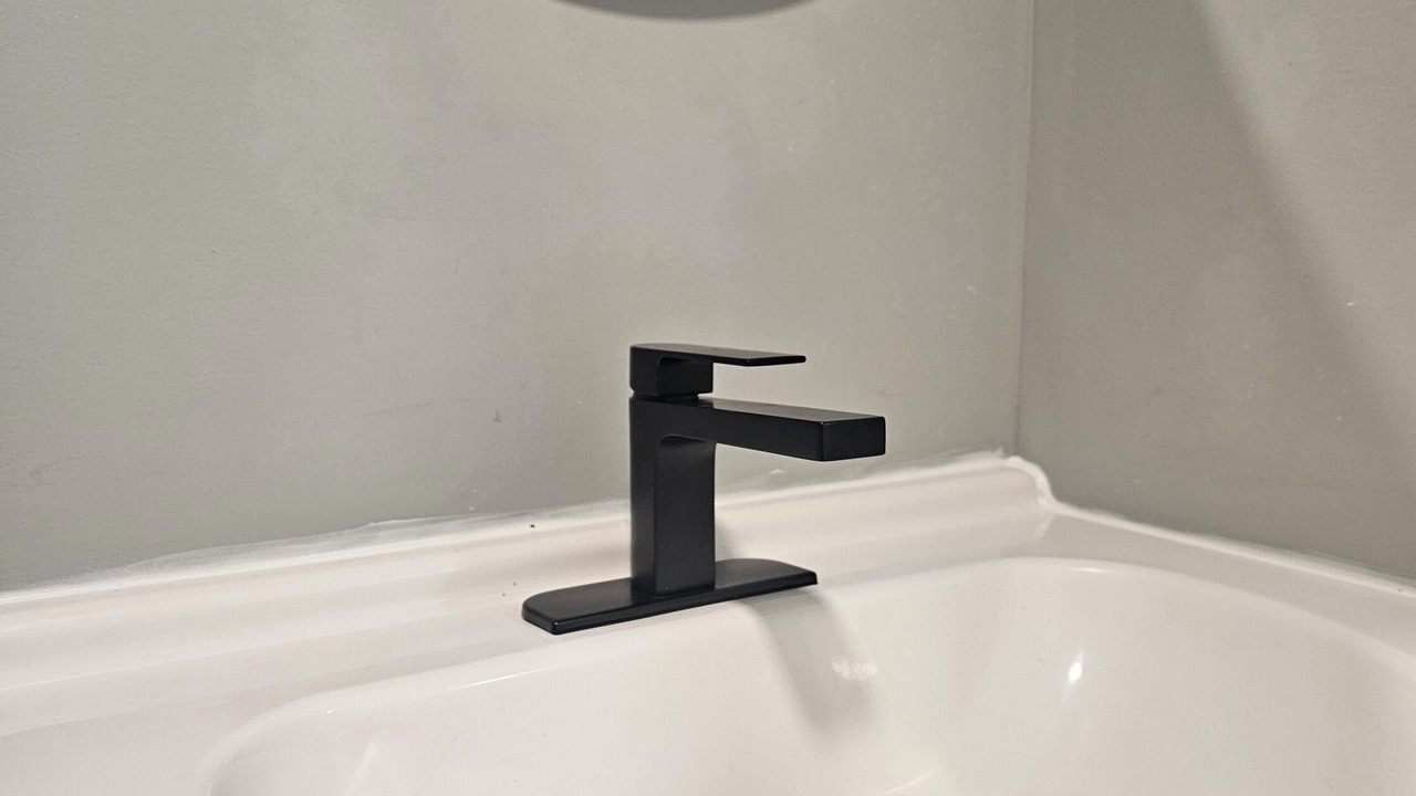 Photo of Bathroom in Rahway