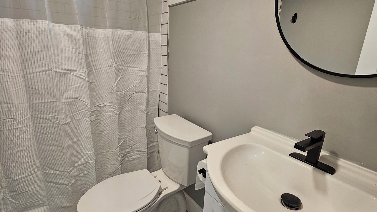 Photo of Bathroom in Rahway
