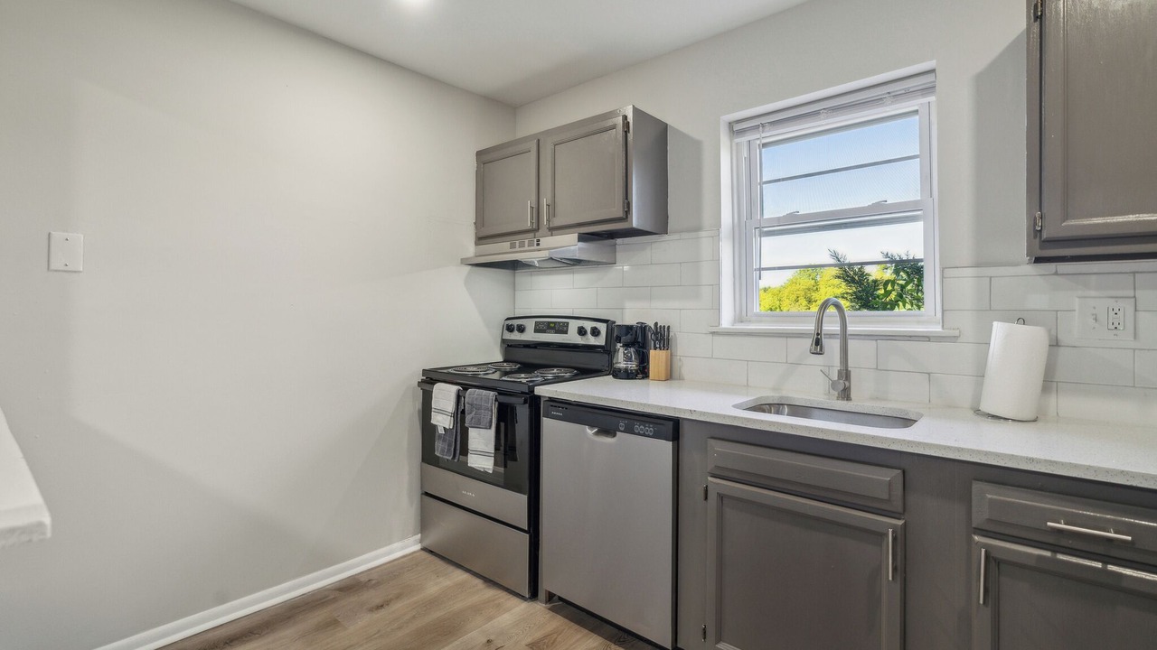 Photo of Kitchen in Newark