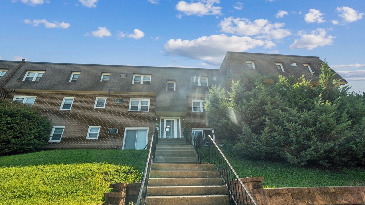 Photo of Outdoor in Newark