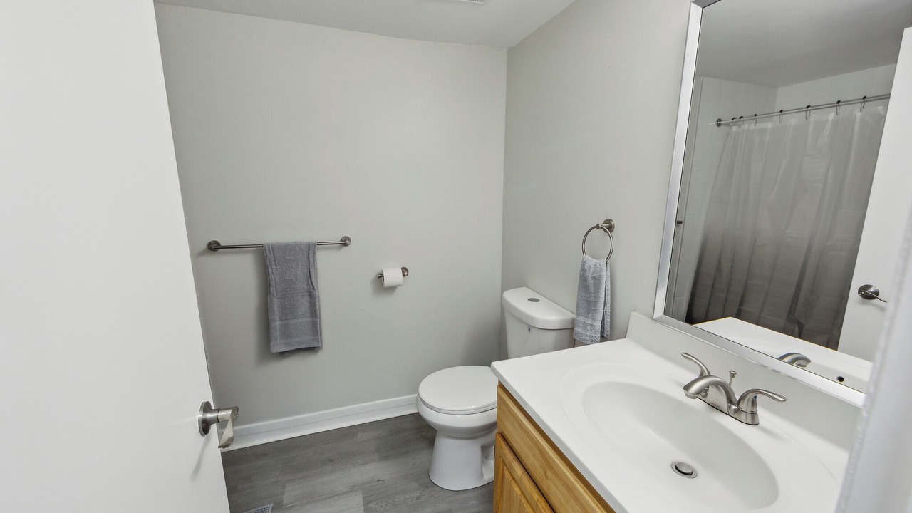 Photo of Bathroom in Newark