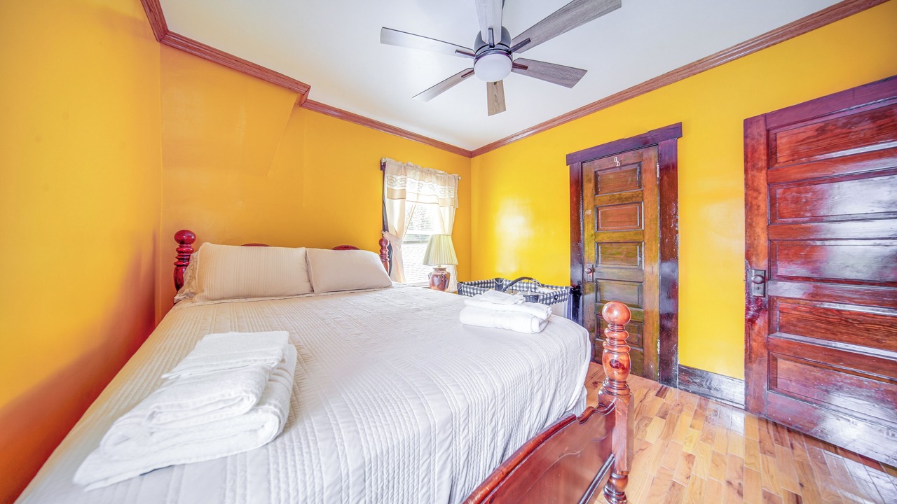Photo of Bedroom in Erie