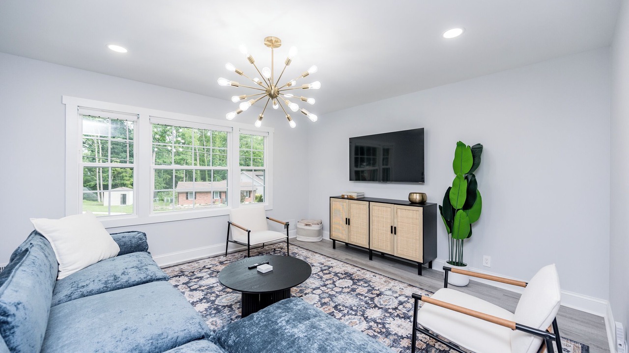 Photo of Livingroom in Northeast Raleigh