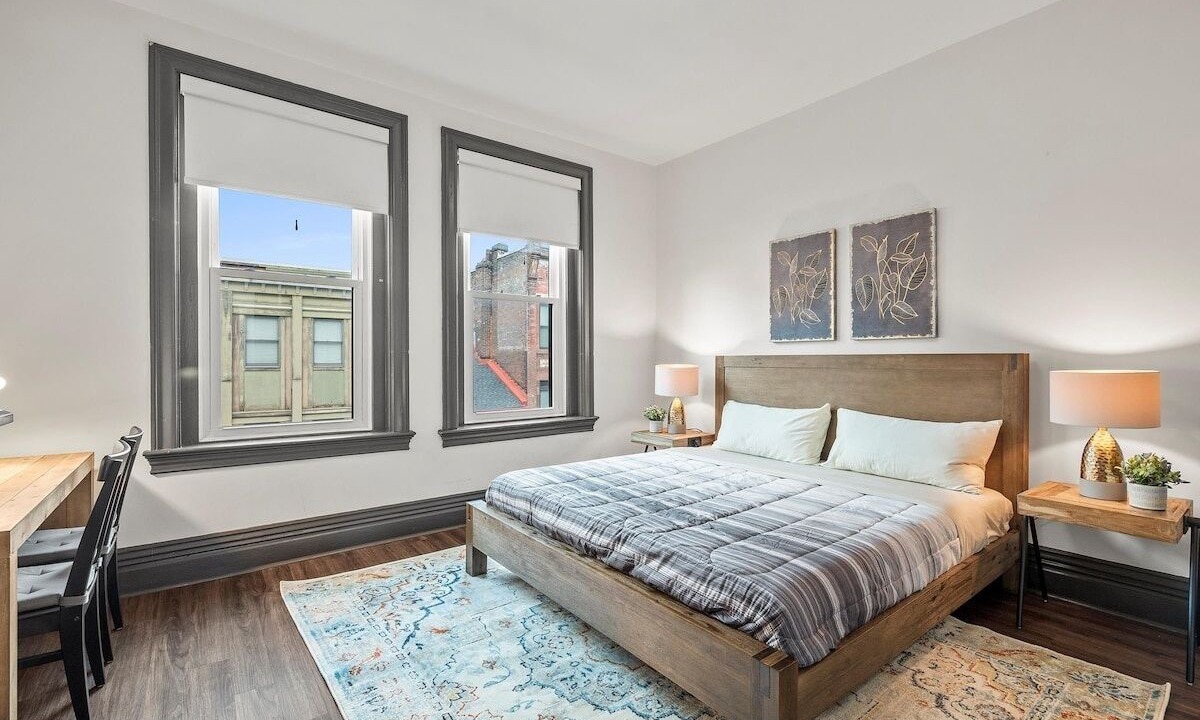 Photo of Bedroom in South Side Slopes