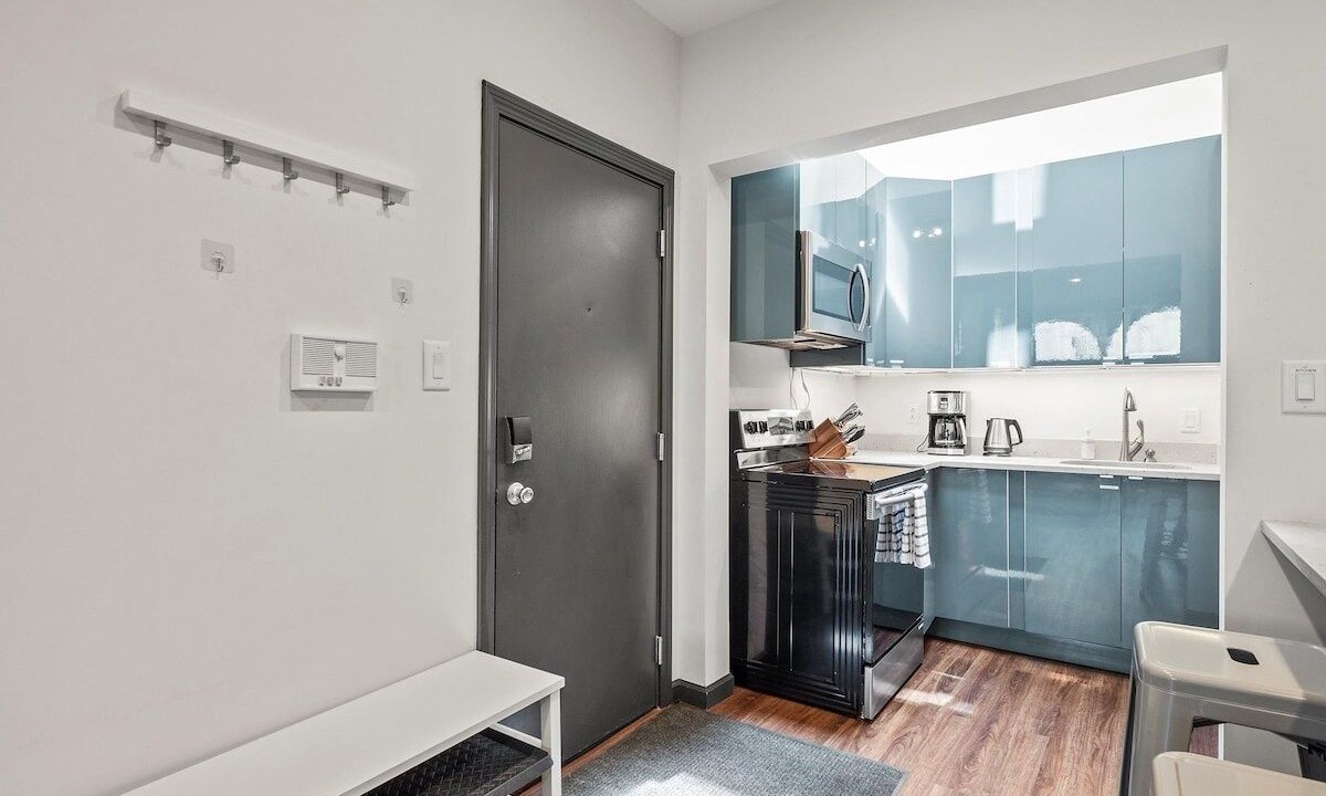 Photo of Kitchen in South Side Slopes