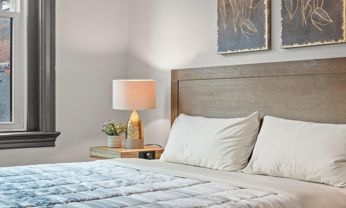 Photo of Bedroom in South Side Slopes