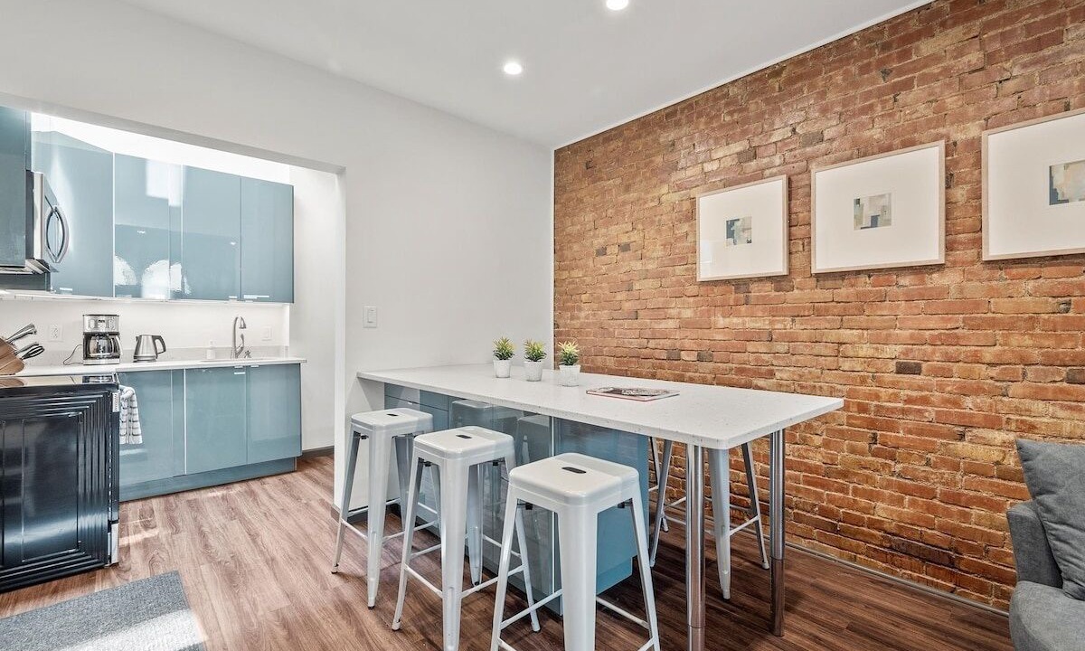 Photo of Kitchen in South Side Slopes