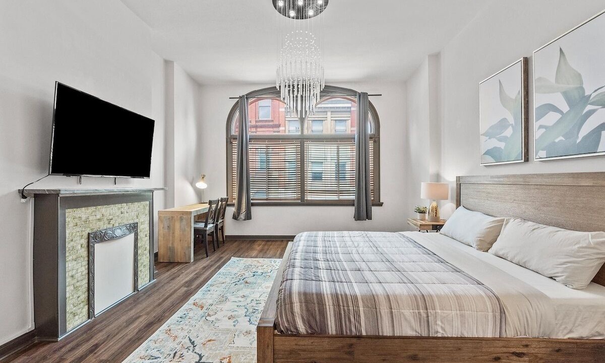 Photo of Bedroom in South Side Slopes
