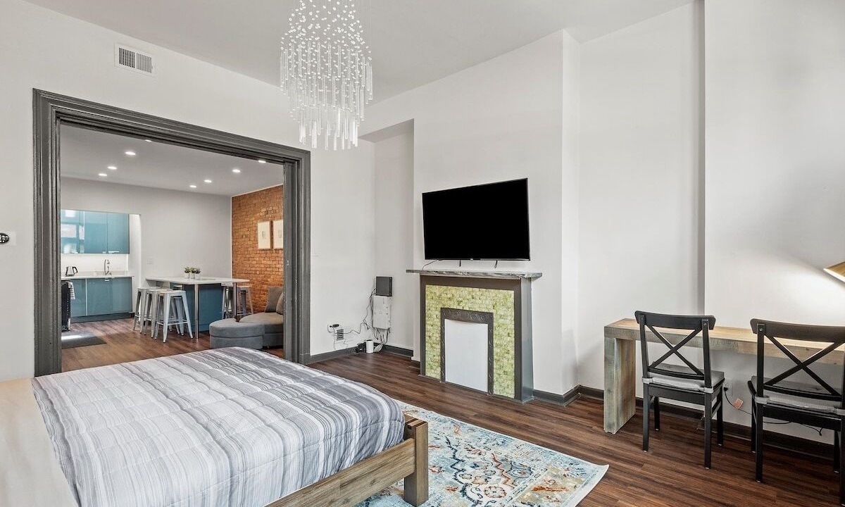 Photo of Bedroom in South Side Slopes
