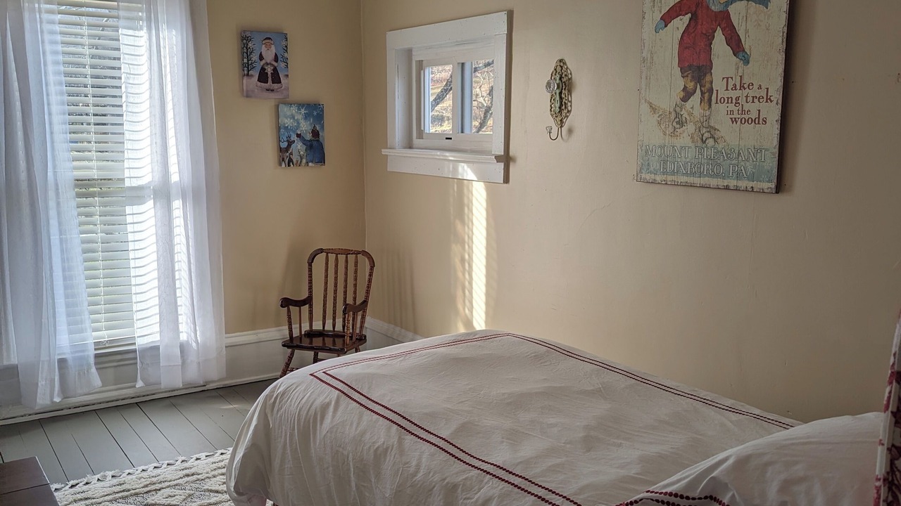 Photo of Bedroom in Edinboro