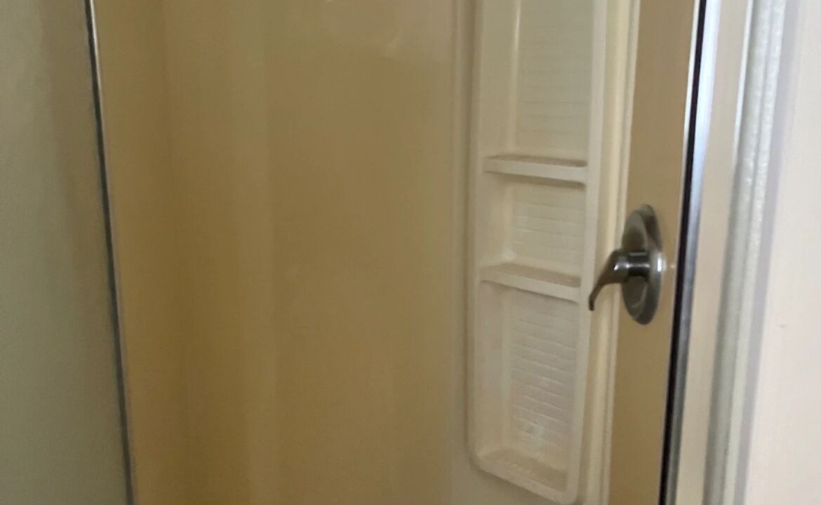 Photo of Bathroom in Warren